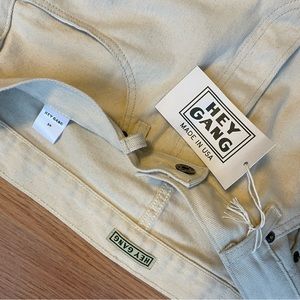 Hey Gang Natural Kneepatch 5 Pocket. Brand new! Size 30